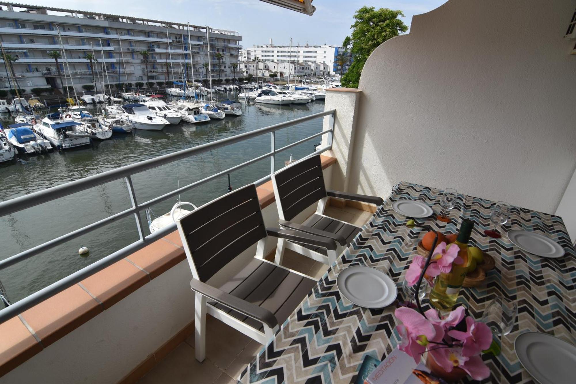 Rnet - 2-3 Puerto Madeira Canal View Апартаменты *